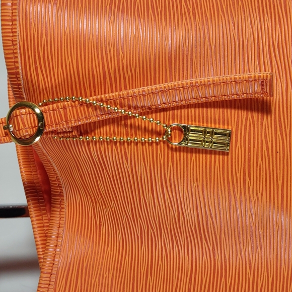 unknown Bags Textured Faux Leather Tote Bag Poshmark